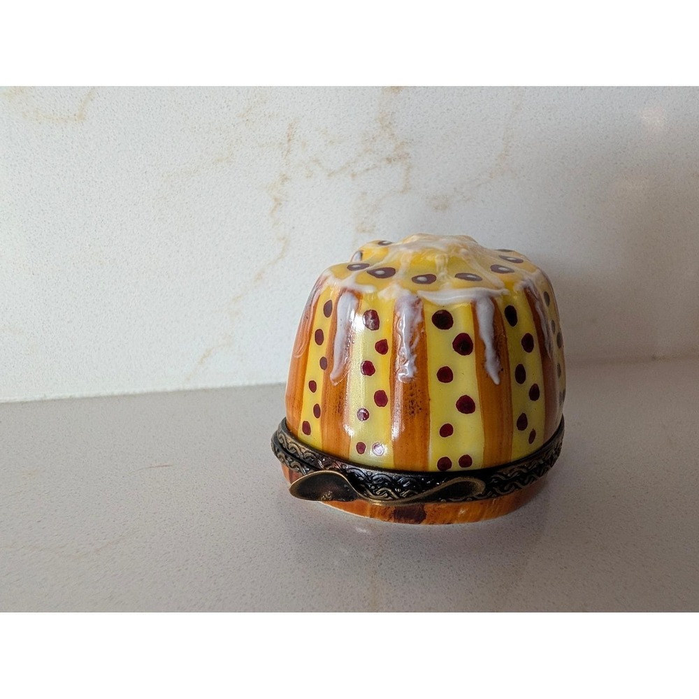 Limoges Peint Main Canele Pastry Trinket Box Hand Painted French Porcelain